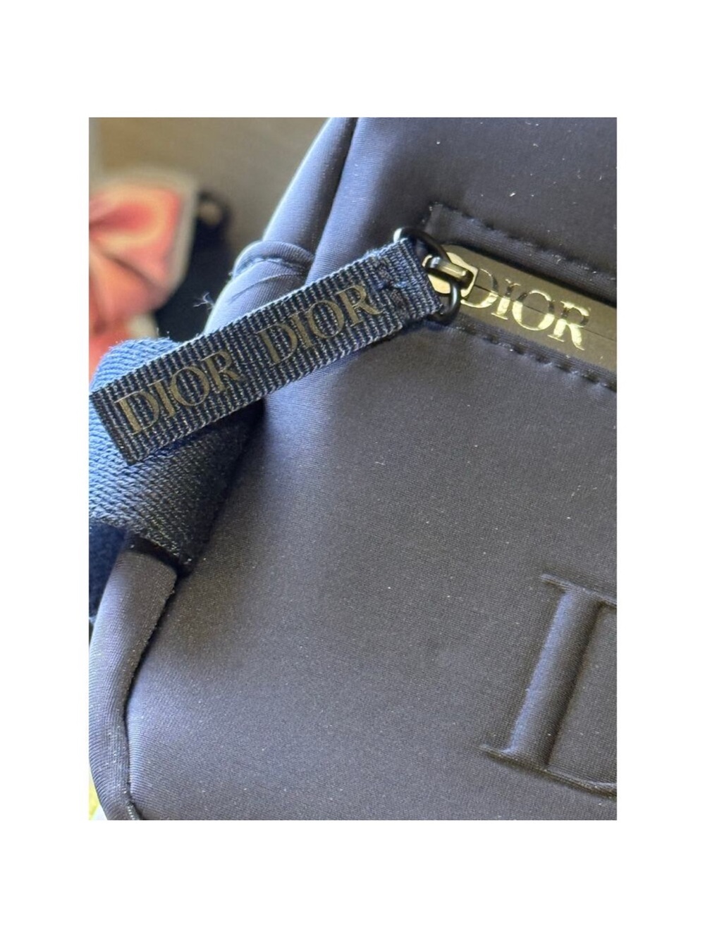 Dior Beauty travel Bag in navy blue scuba material - Limited Edition-NEW in BOX - Picture 2 of 5